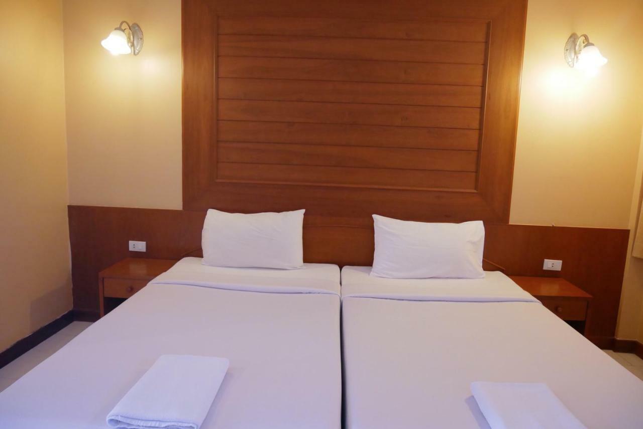 Baan Jpn Hotel HHQ Exterior foto