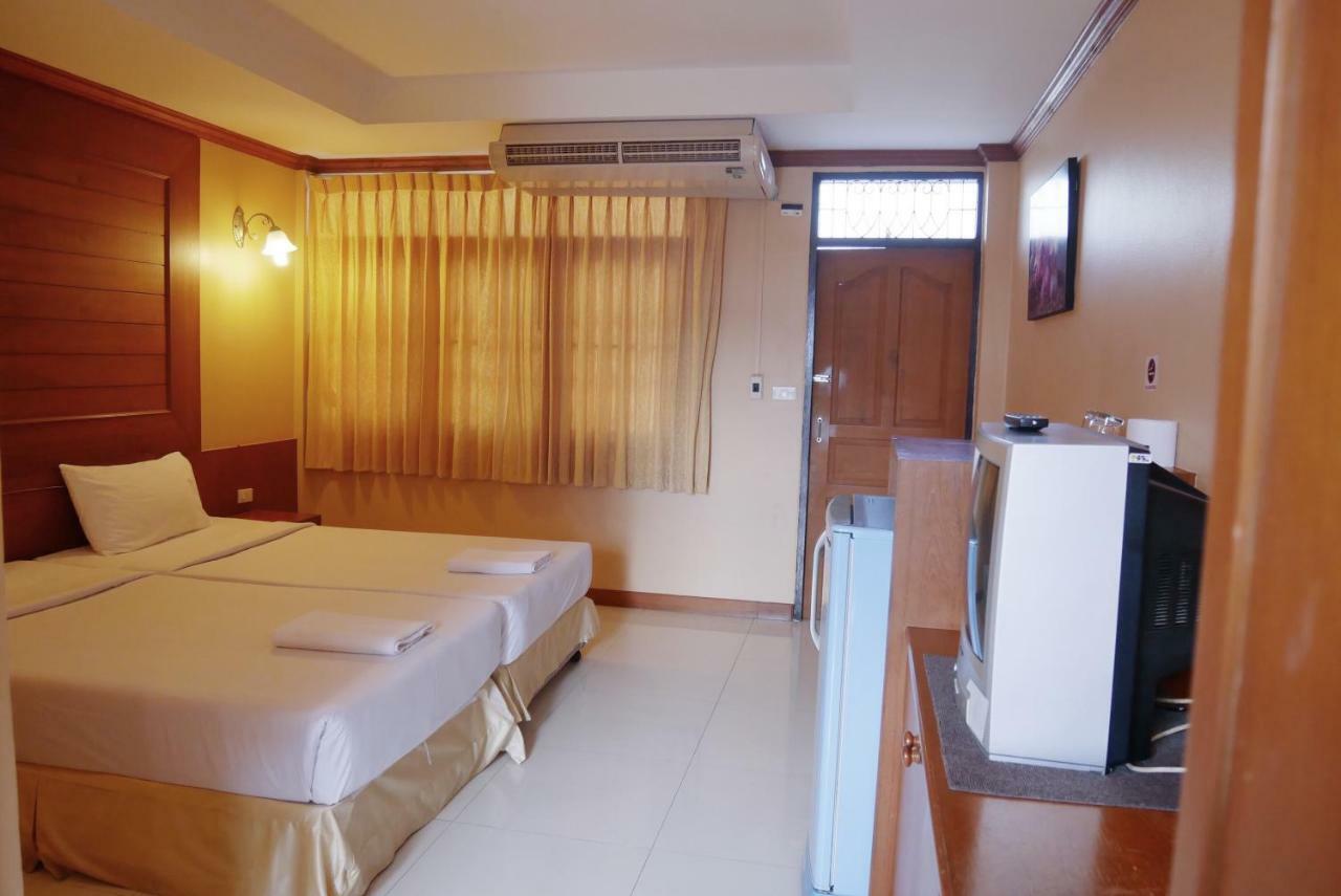 Baan Jpn Hotel HHQ Exterior foto