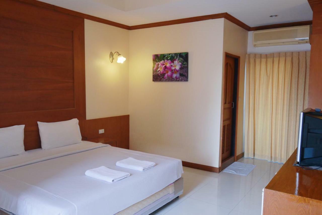 Baan Jpn Hotel HHQ Exterior foto