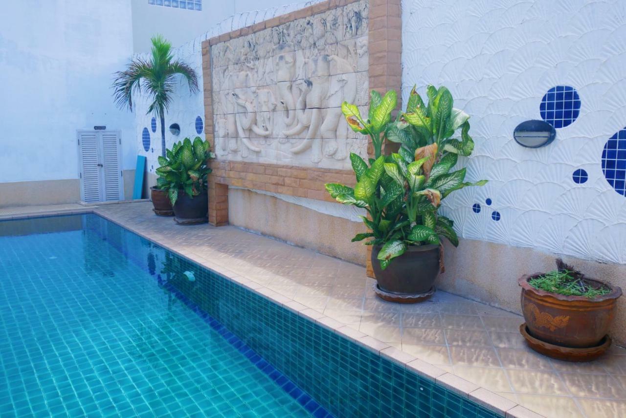 Baan Jpn Hotel HHQ Exterior foto