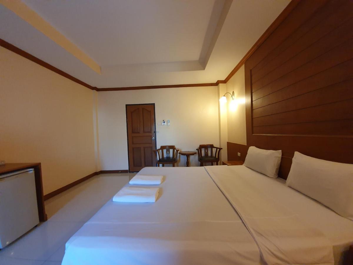 Baan Jpn Hotel HHQ Exterior foto